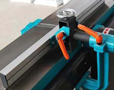 Yog'och yuzasiga ishlov beruvchi planer US-SP300-18