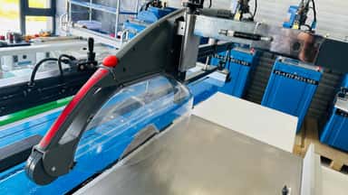 Ikki arrali yog'och kesish uskunasi (dvuxpilniy) US-MJ61-32TAZ