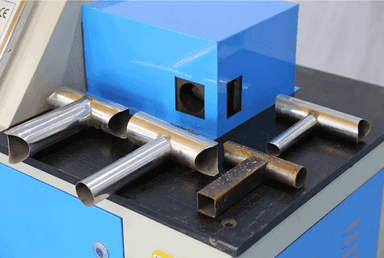 Trubani ark shaklida kesish uskunasi US-TQH-50