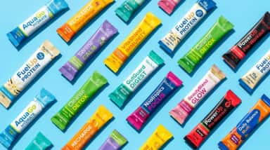 USTB-120QVF Kukun (kakao, kofe, protein) qadoqlash uchun vakuum elevatorli avtomatik uskuna | 5-20 ml